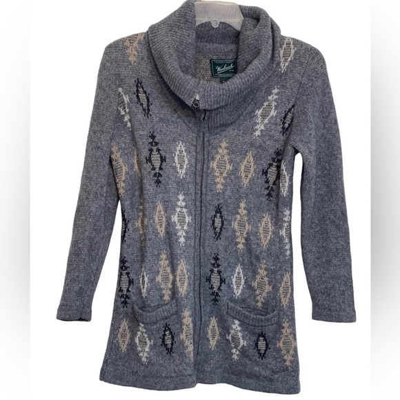 Woolrich Sweaters - Woolrich full zip sweater / cardigan. Size medium Good to fair condition.